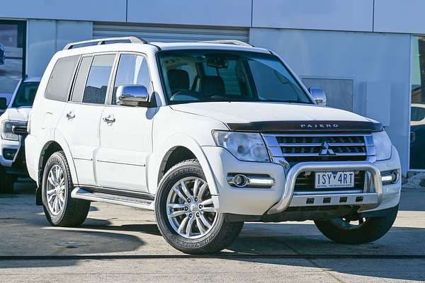 2018 Mitsubishi Pajero