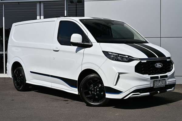 2024 Ford Transit Custom